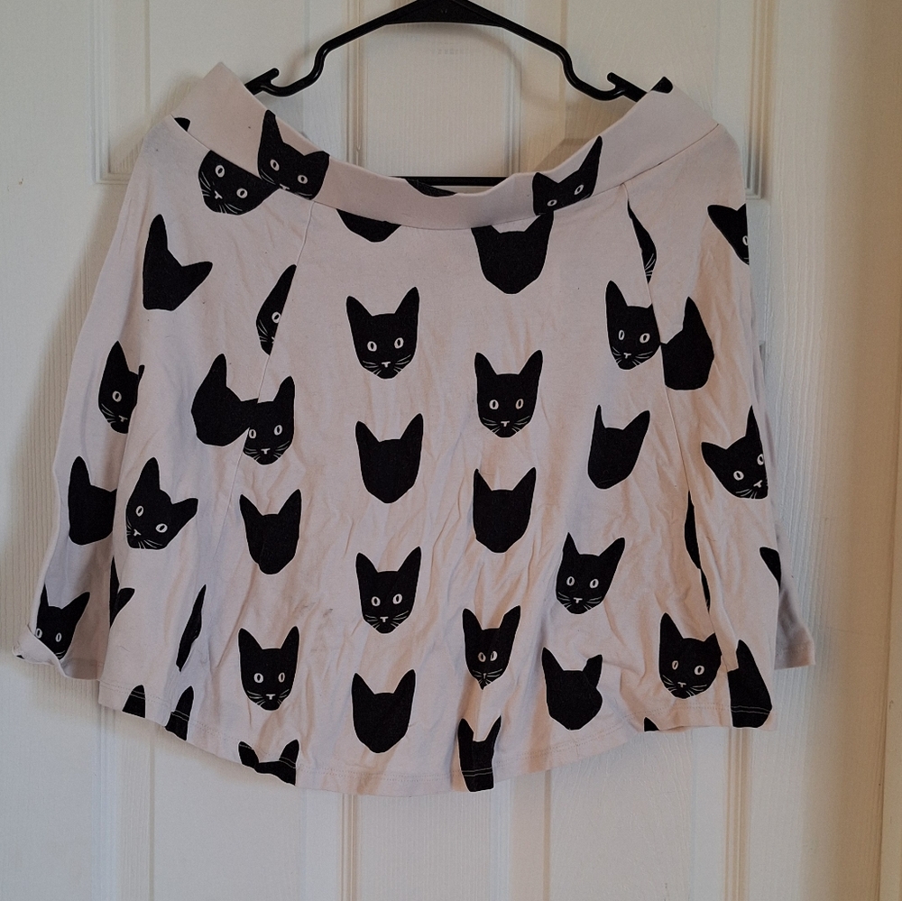 Divided Black and White Cat Print Mini Skirt